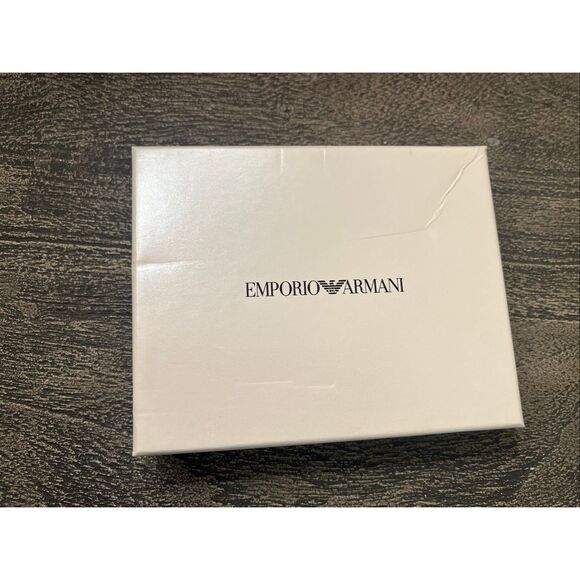 Emporio Armani MyEA Deer-Print Zip Card Holder - Picture 10 of 12